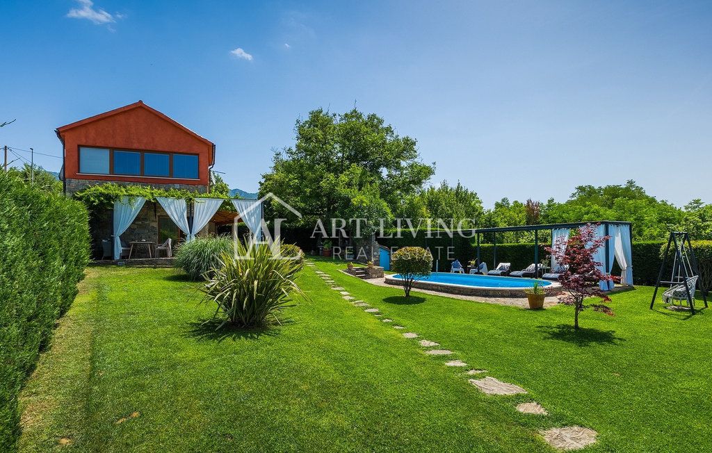 House For sale - Istarska Buzet