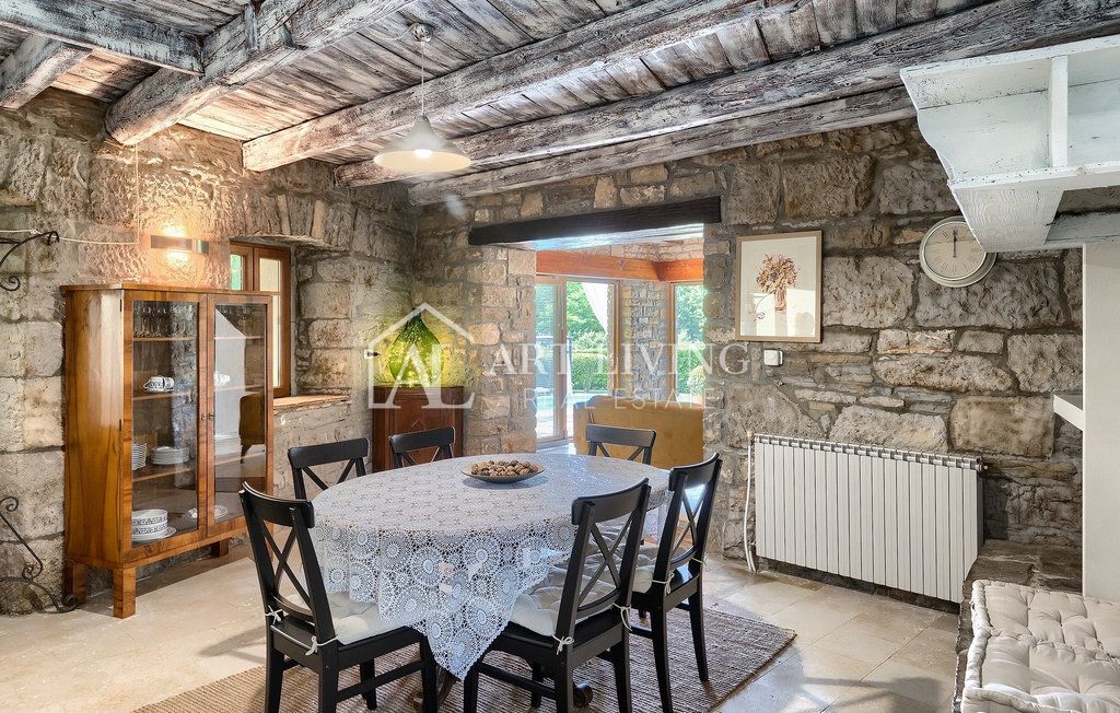 House For sale - Istarska Buzet