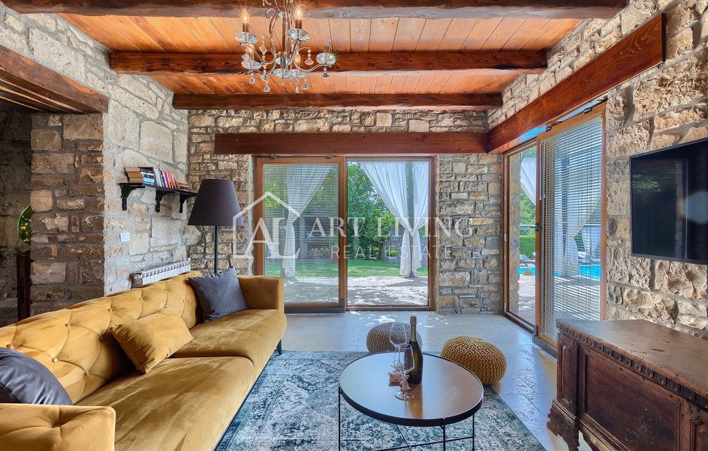 House For sale - Istarska Buzet