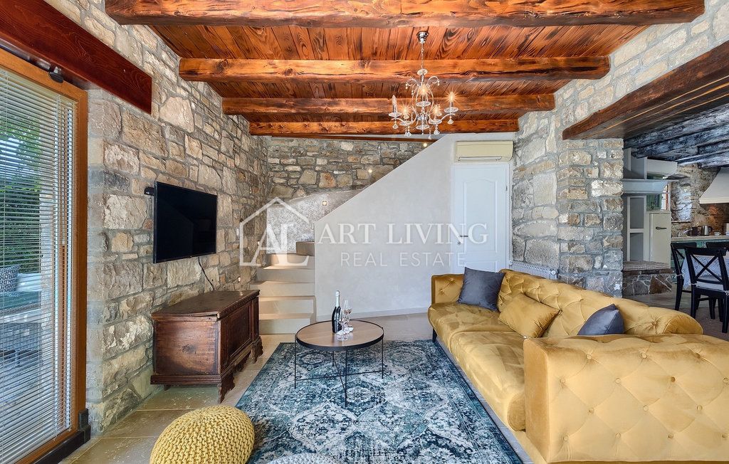 House For sale - Istarska Buzet