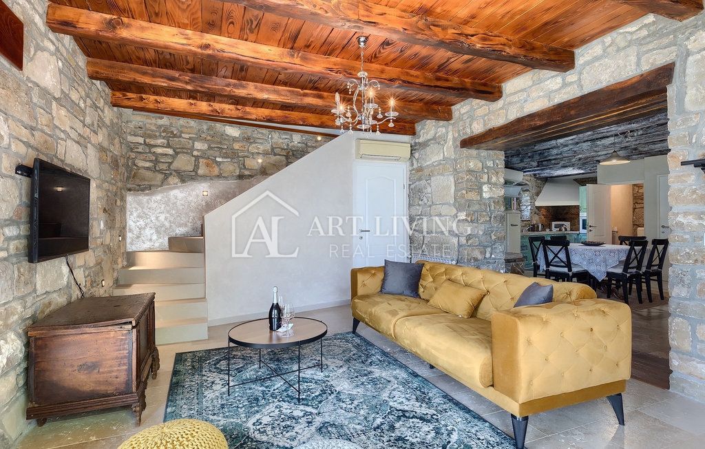 House For sale - Istarska Buzet