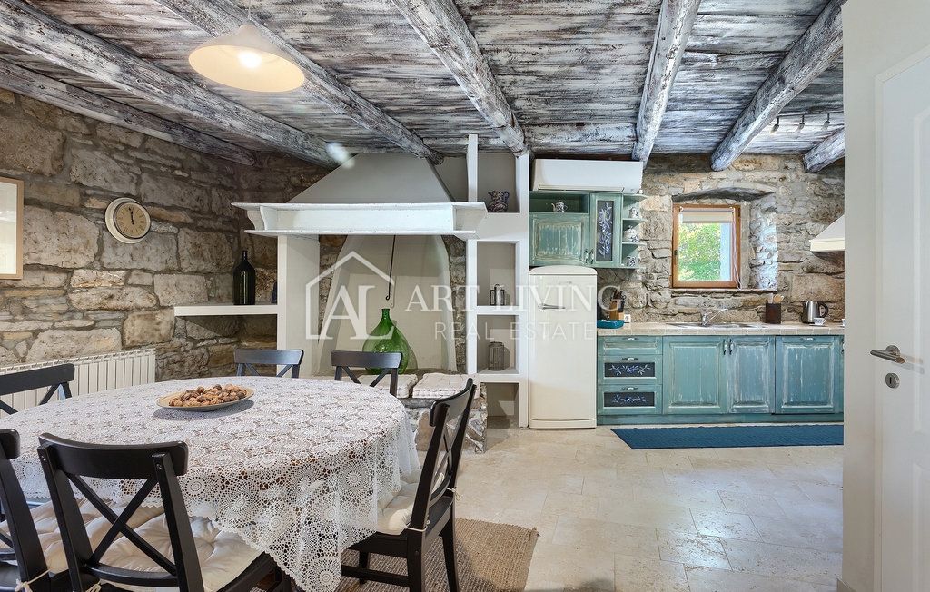 House For sale - Istarska Buzet