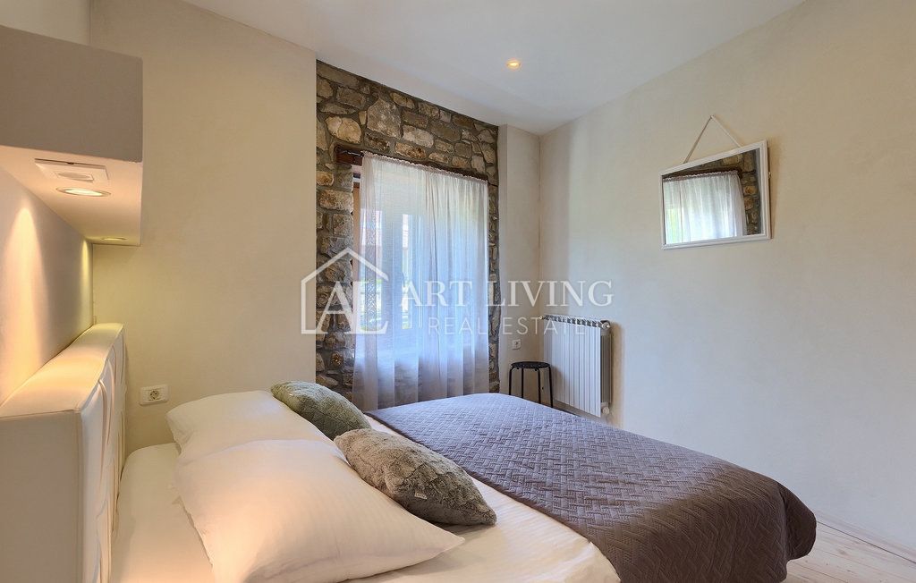 House For sale - Istarska Buzet