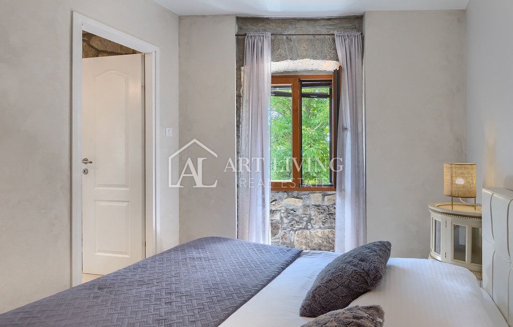 House For sale - Istarska Buzet