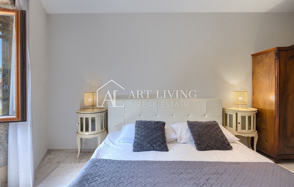 House For sale - Istarska Buzet
