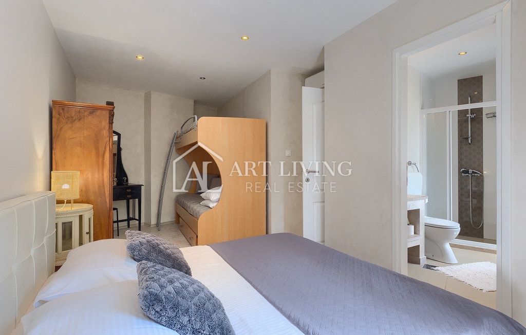 House For sale - Istarska Buzet