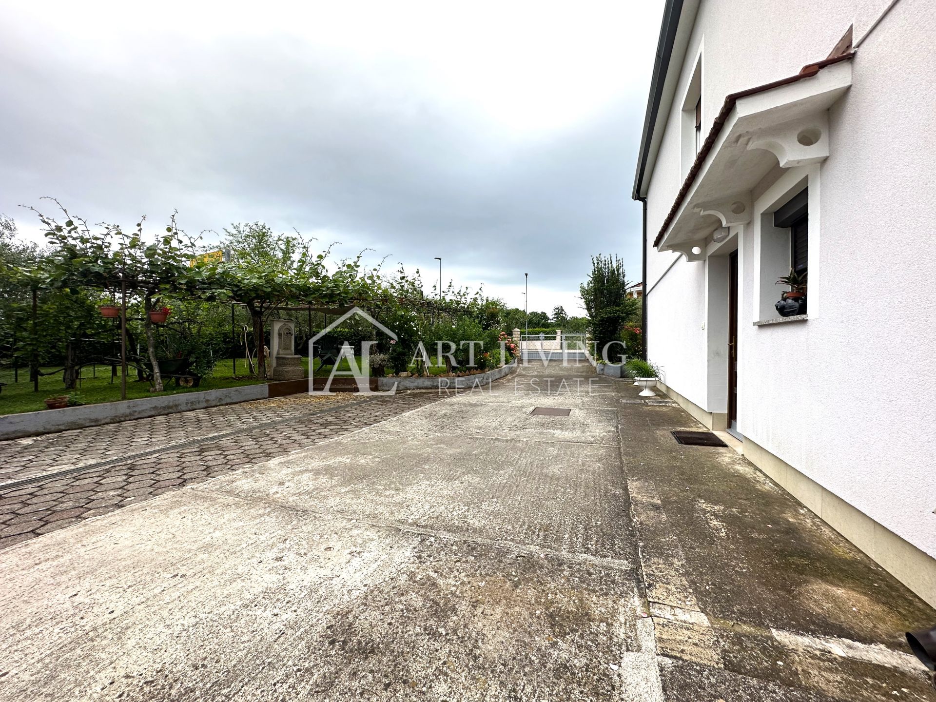 Haus Zu verkaufen - Istarska Umag