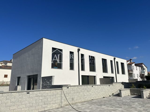 Haus Zu verkaufen - Novigrad - foto 3/18