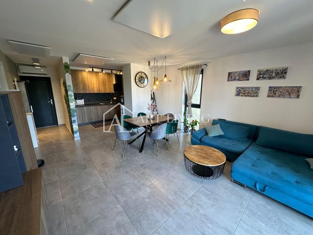 Appartamento in vendita 88 m² – Novigrad