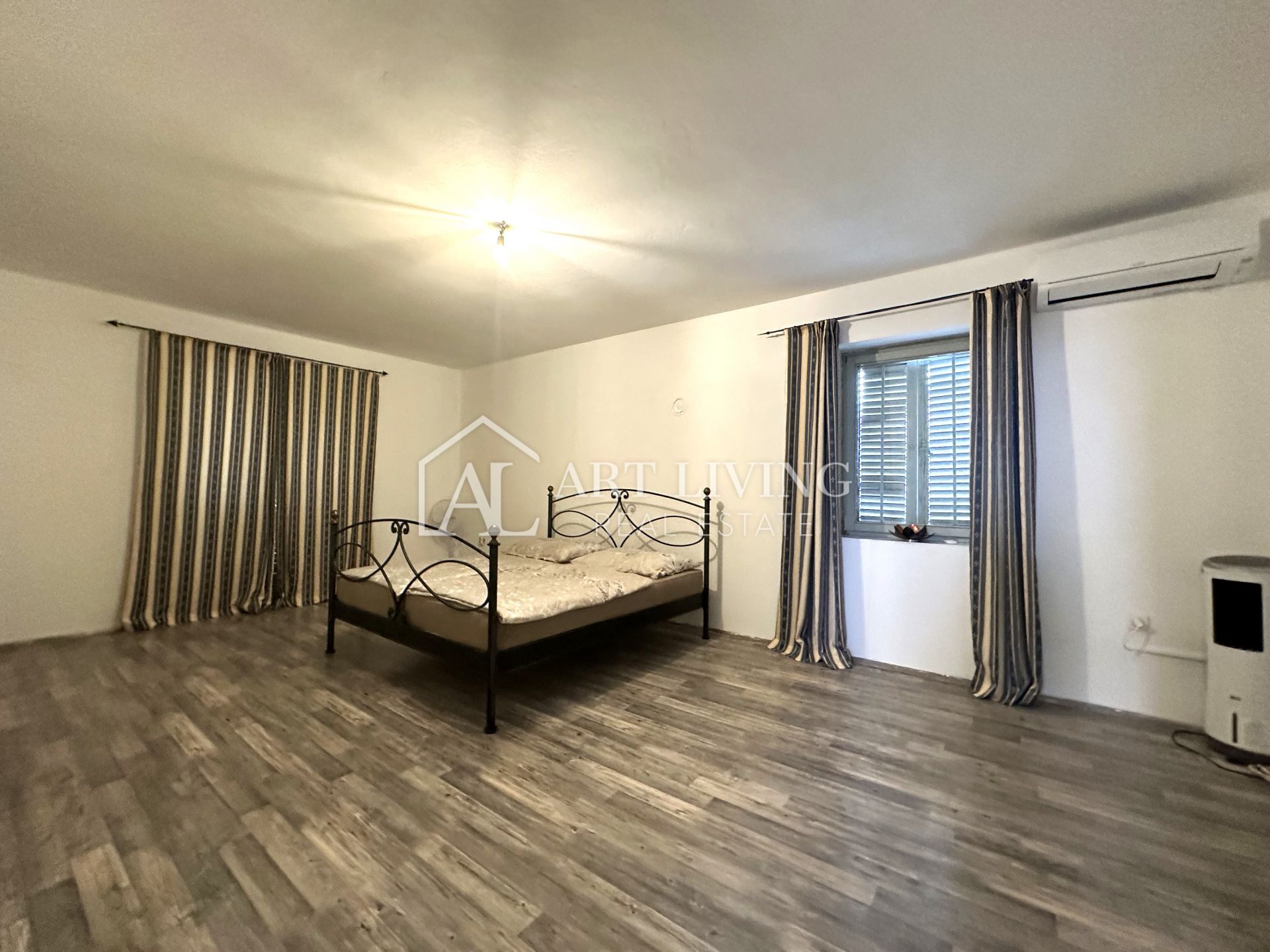 Casa In vendita -  Umag