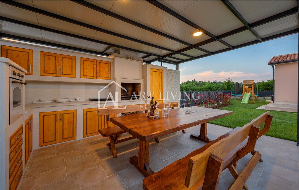 House For sale -  Labin