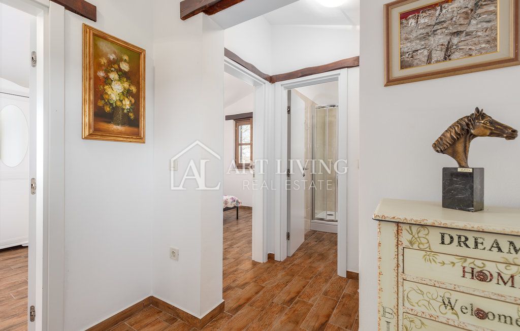 Kuća Na prodaju -  Poreč