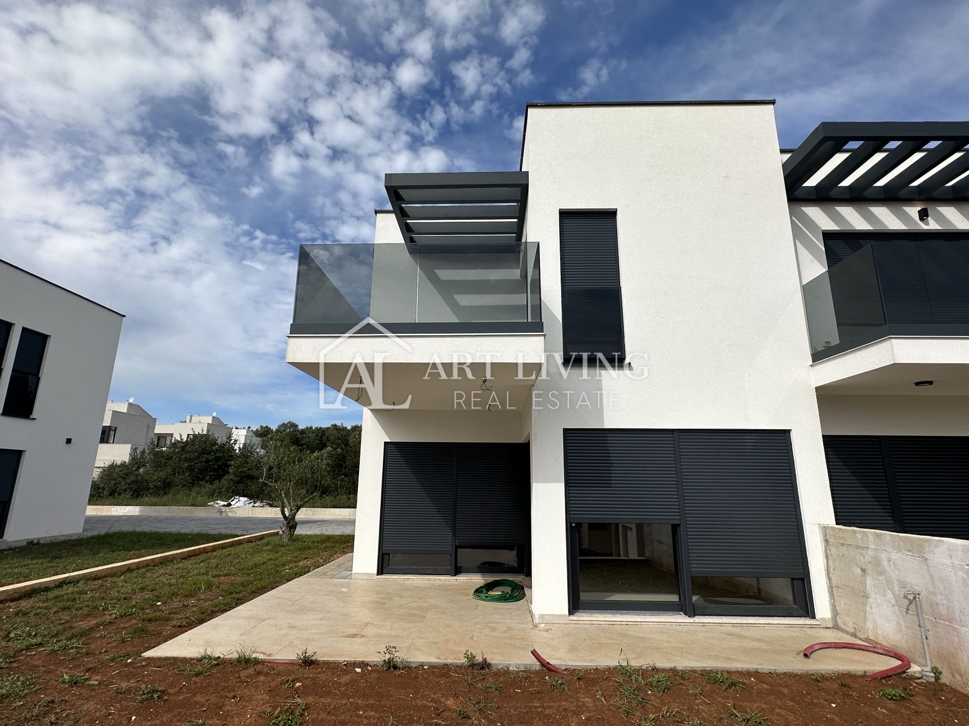 House For sale - Novigrad - foto 2/24