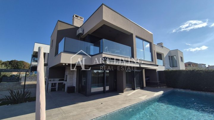Dom na predaj 250 m² – Poreč