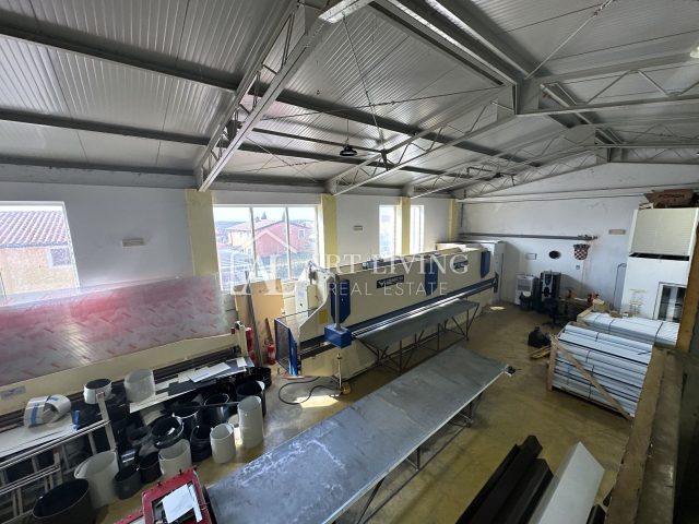 Gewerbefläche zu verkaufen 280 m² – Umag