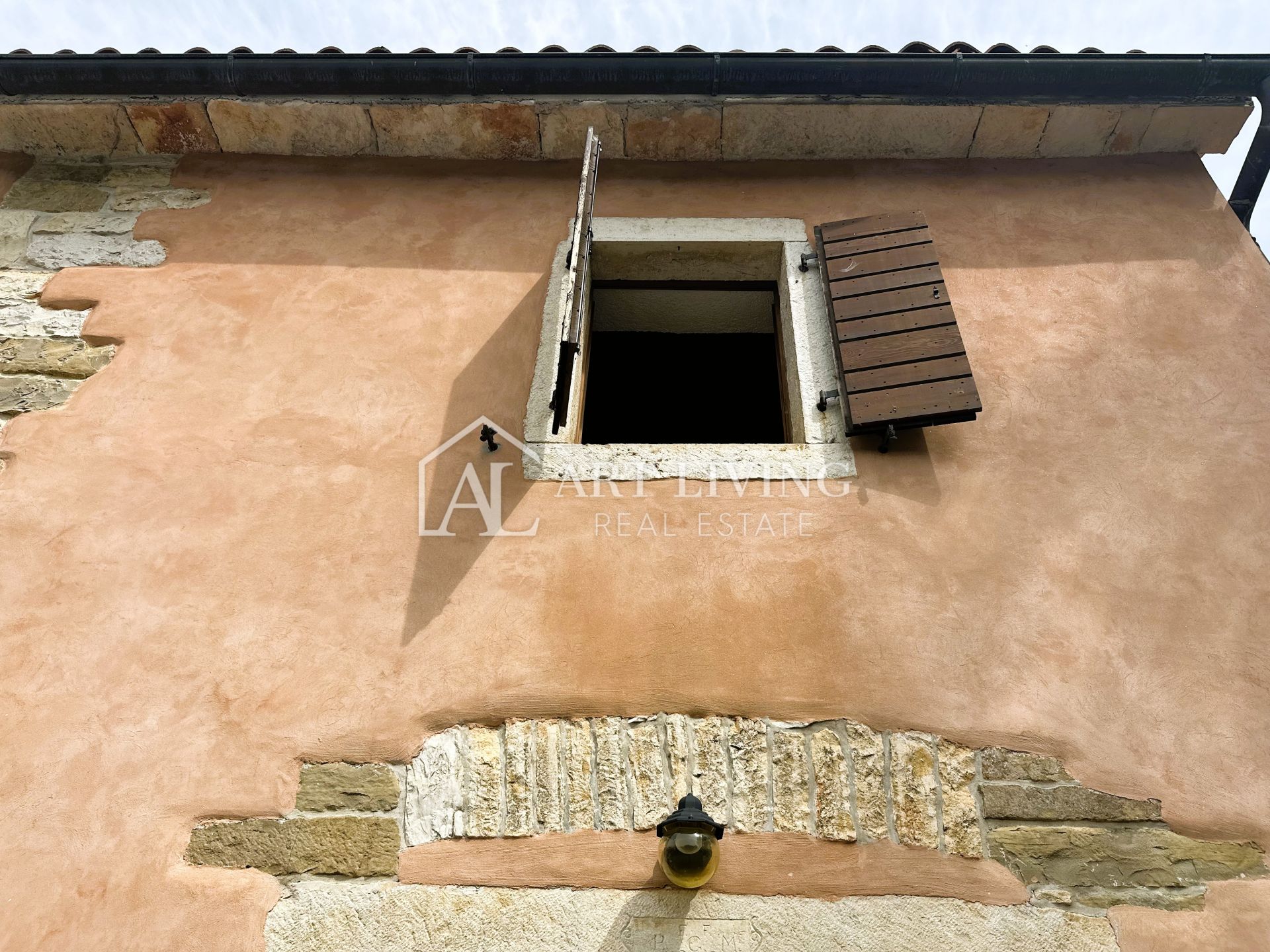 Hiša Na predaj -  Grožnjan