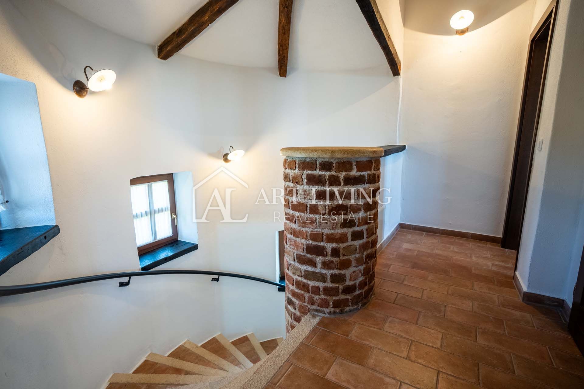 Kuća Na prodaju -  Poreč