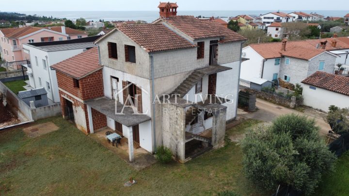 Dom na sprzedaż 353 m² – Umag