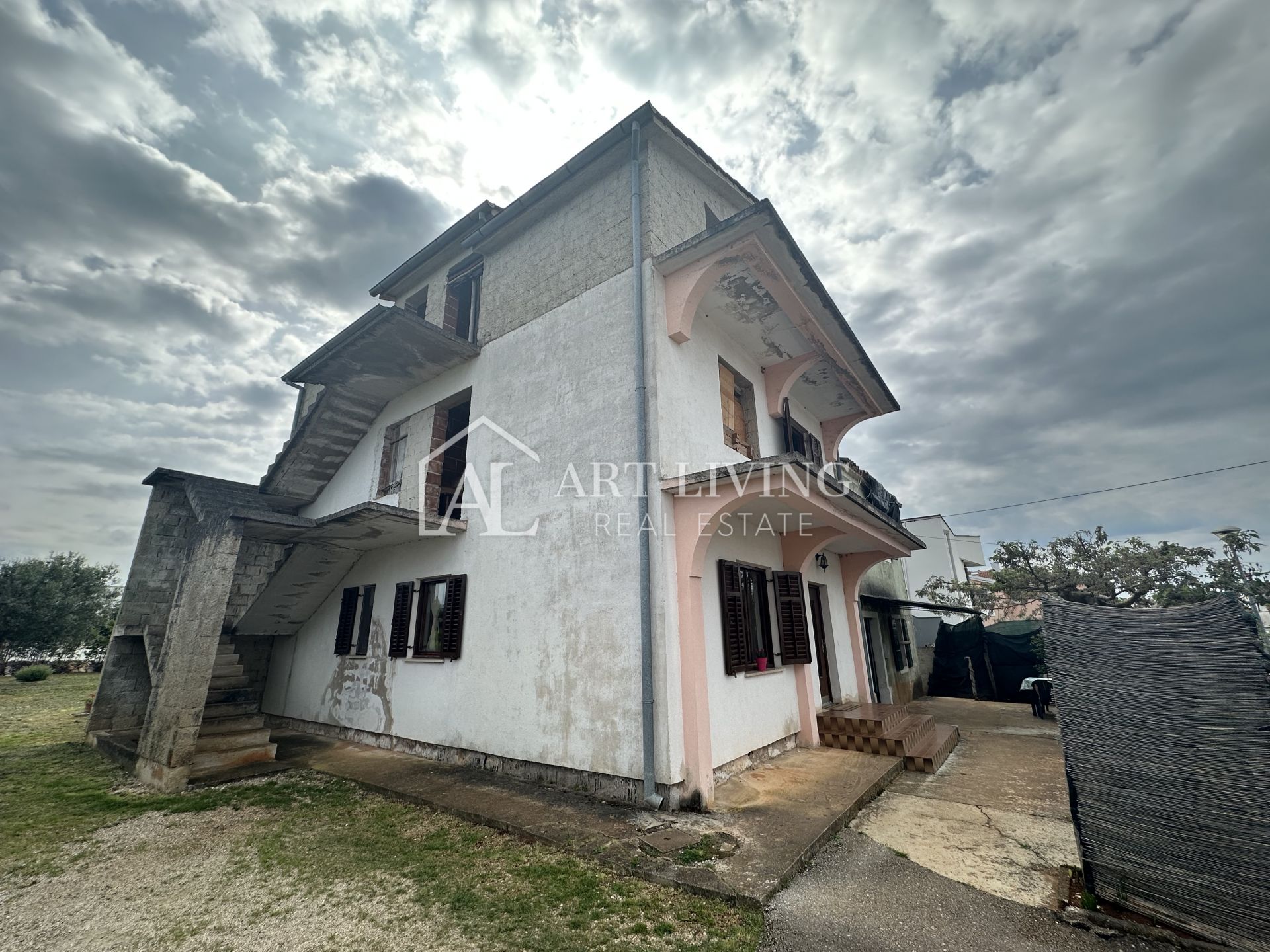 Casa In vendita -  Umag