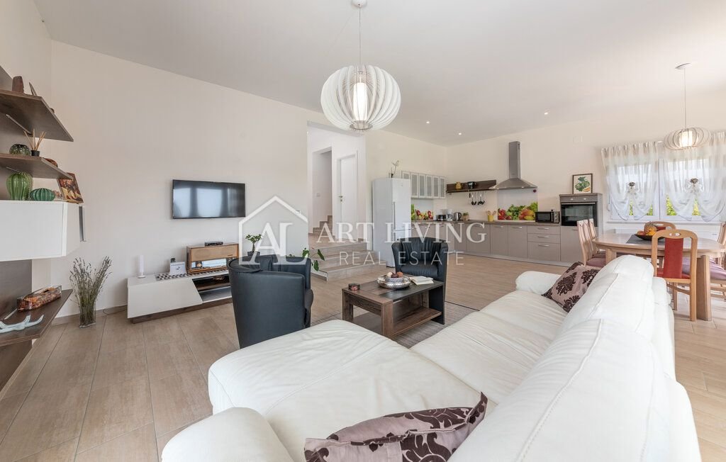 House For sale - Istarska Buje
