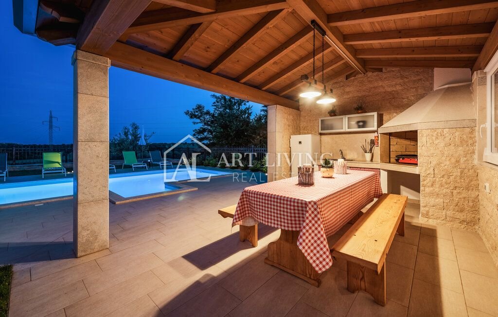 House For sale - Istarska Buje
