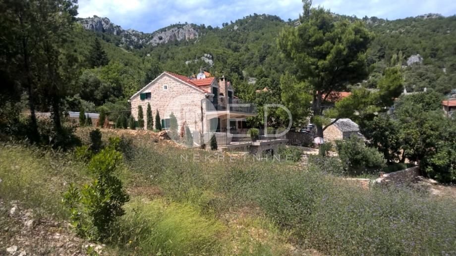 Zemljište Na prodaju - Splitsko-dalmatinska Jelsa