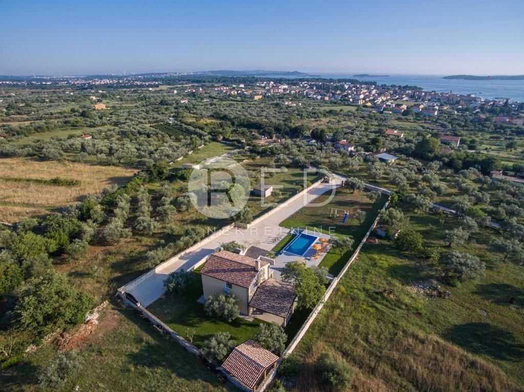 Haus Zu verkaufen - Istarska Fažana