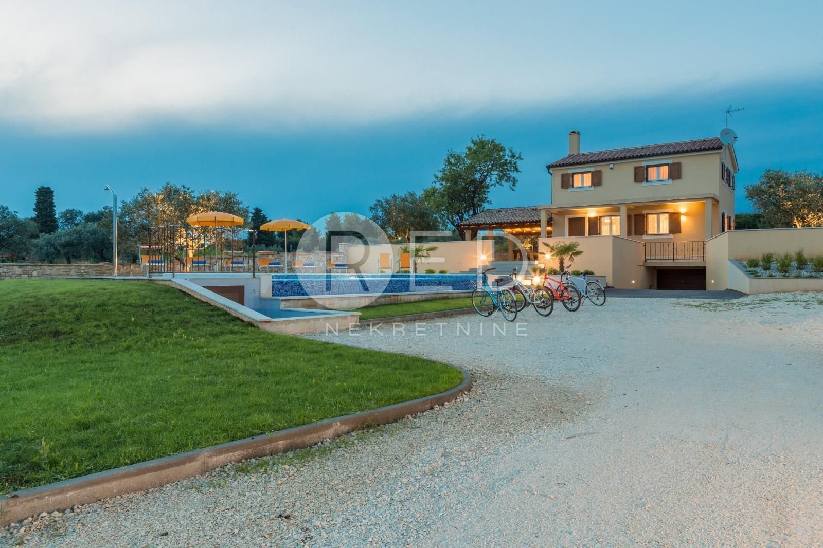 Haus Zu verkaufen - Istarska Fažana