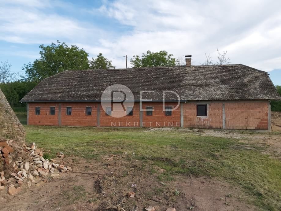 House For sale - Osječko-baranjska Kneževi Vinogradi