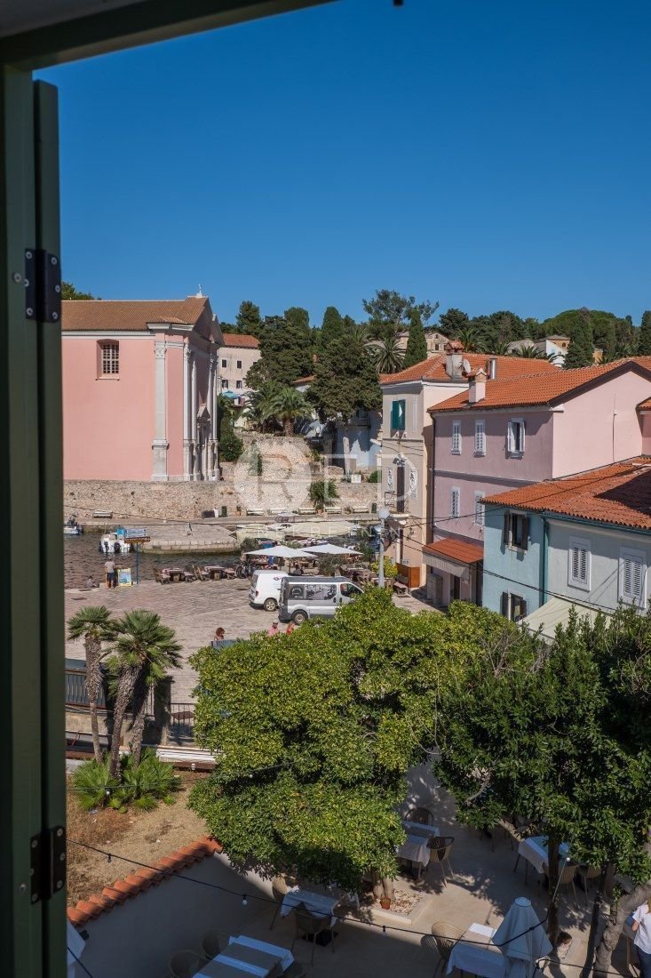 Hiša Na predaj - Primorsko-goranska Mali Lošinj