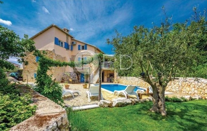 House for sale 170 m² – Dobrinj