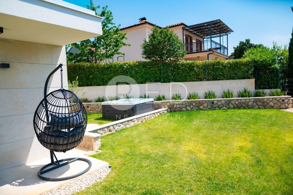 House For sale - Primorsko-goranska Malinska-Dubašnica