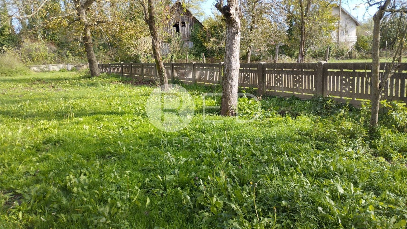 Kuća Na prodaju - Zagrebačka Ivanić-Grad - Okolica
