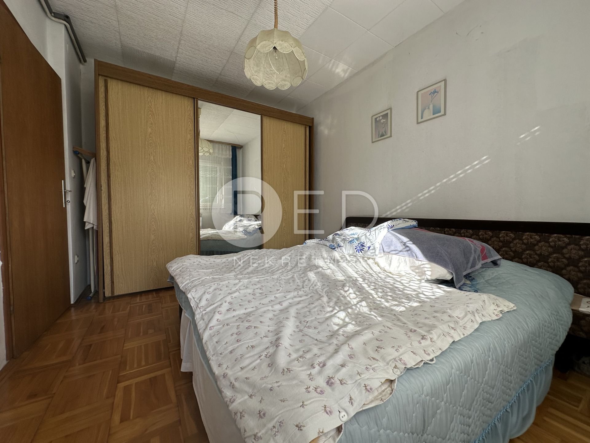 House For sale - Grad Zagreb Gornja Dubrava