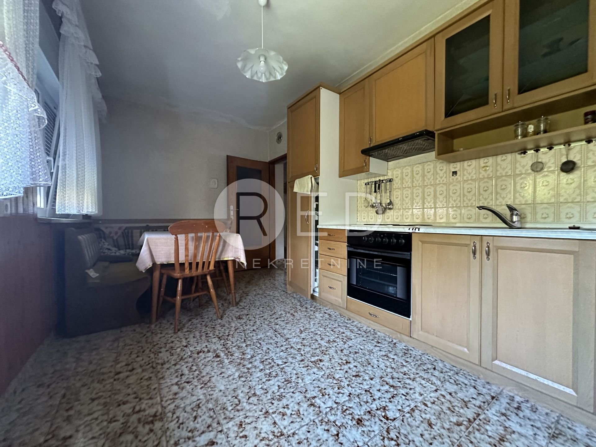 House For sale - Grad Zagreb Gornja Dubrava
