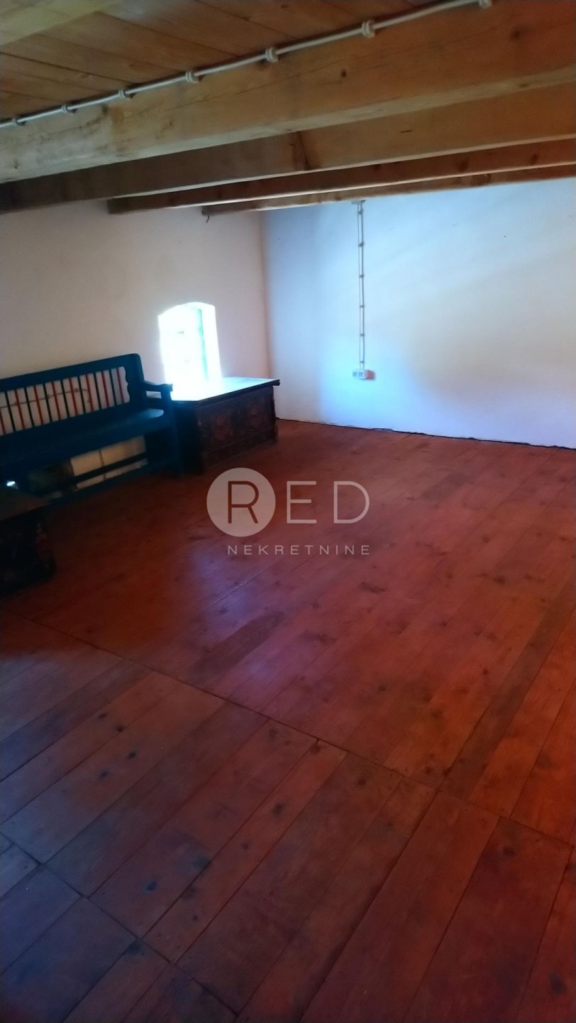 House For sale - Osječko-baranjska Kneževi Vinogradi