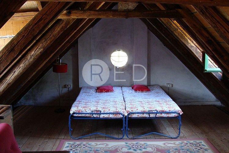 House For sale - Osječko-baranjska Kneževi Vinogradi