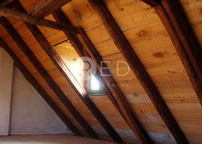 House For sale - Osječko-baranjska Kneževi Vinogradi
