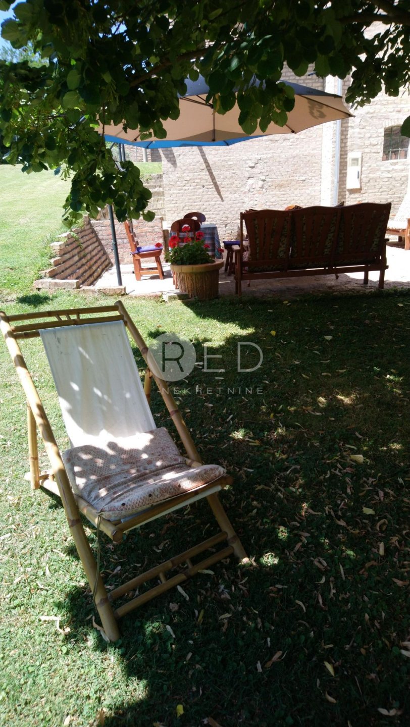 House For sale - Osječko-baranjska Kneževi Vinogradi