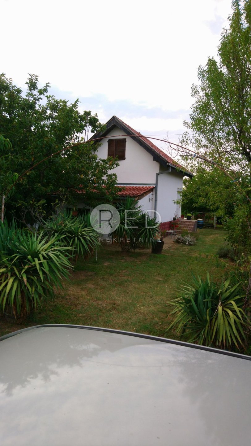House For sale - Osječko-baranjska Erdut