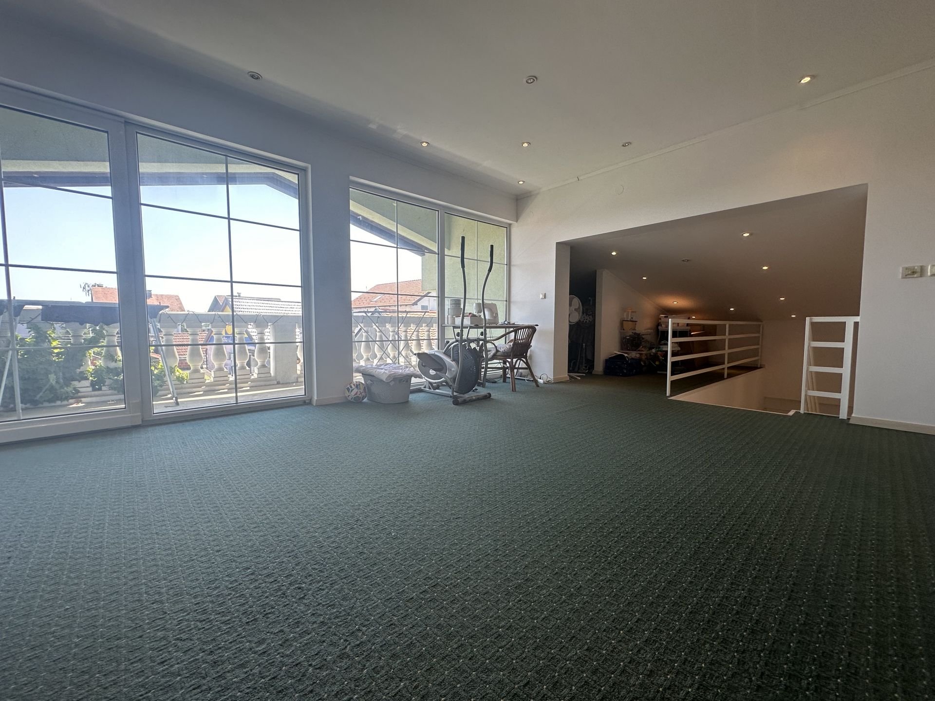 Hiša Naprodaj - Grad Zagreb Gornja Dubrava