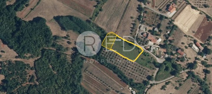 Grundstück zu verkaufen 4388 m² – Sutivanac