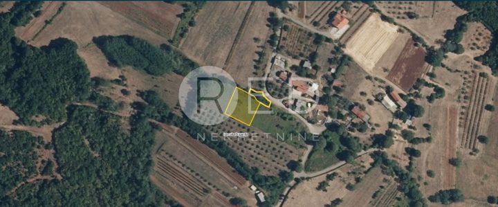 Grundstück zu verkaufen 1045 m² – Sutivanac