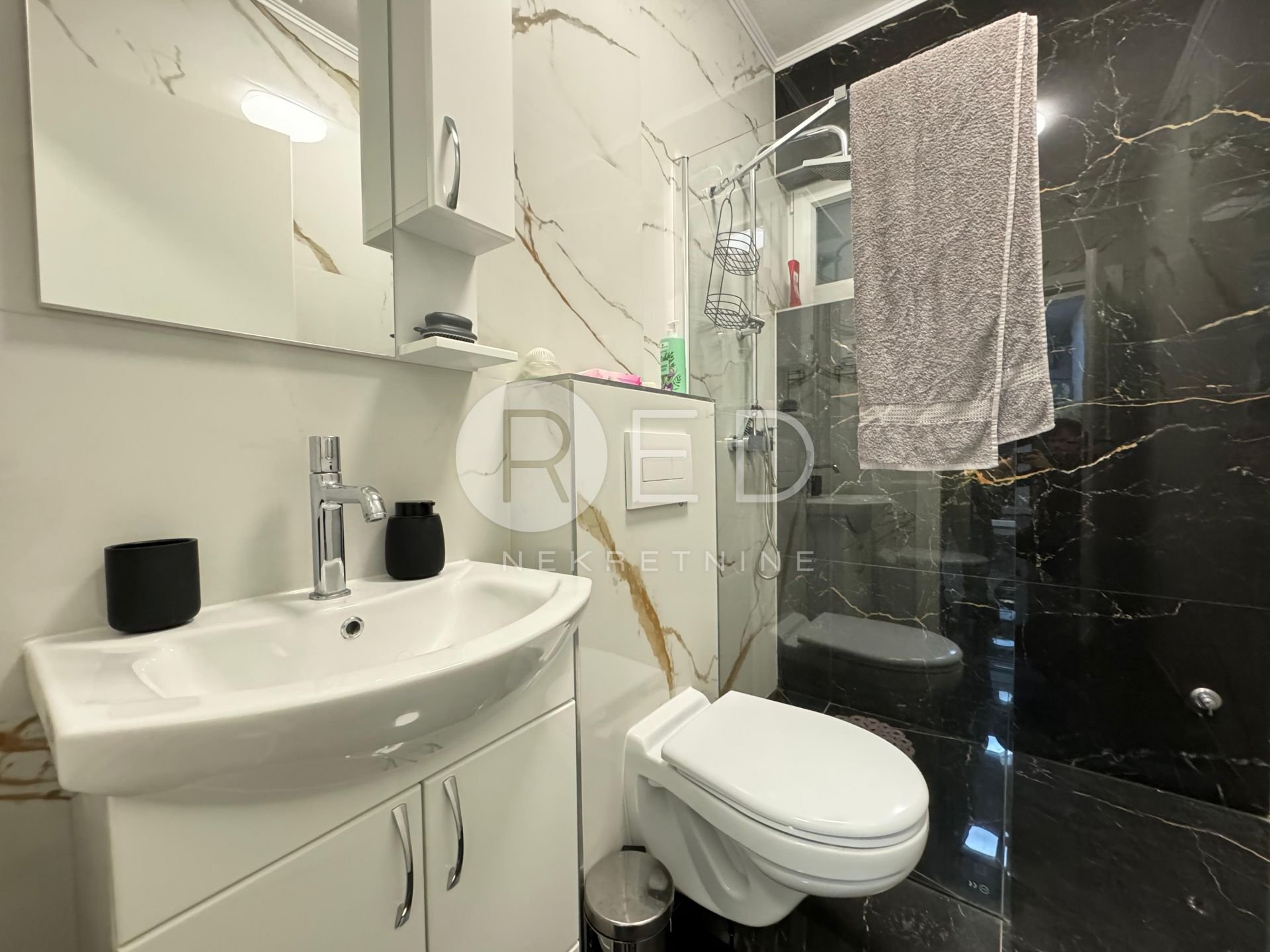 Apartma Naprodaj - Zadarska Starigrad
