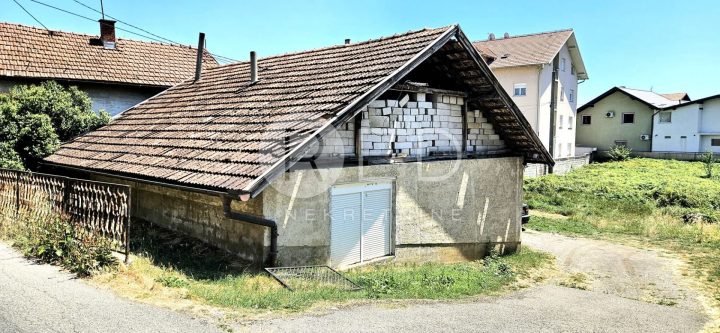 Kuća na prodaju 81 m² – Kozari Put