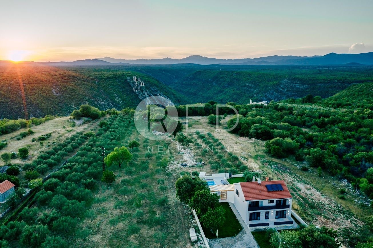 Kuća Na prodaju - Šibensko-kninska Promina