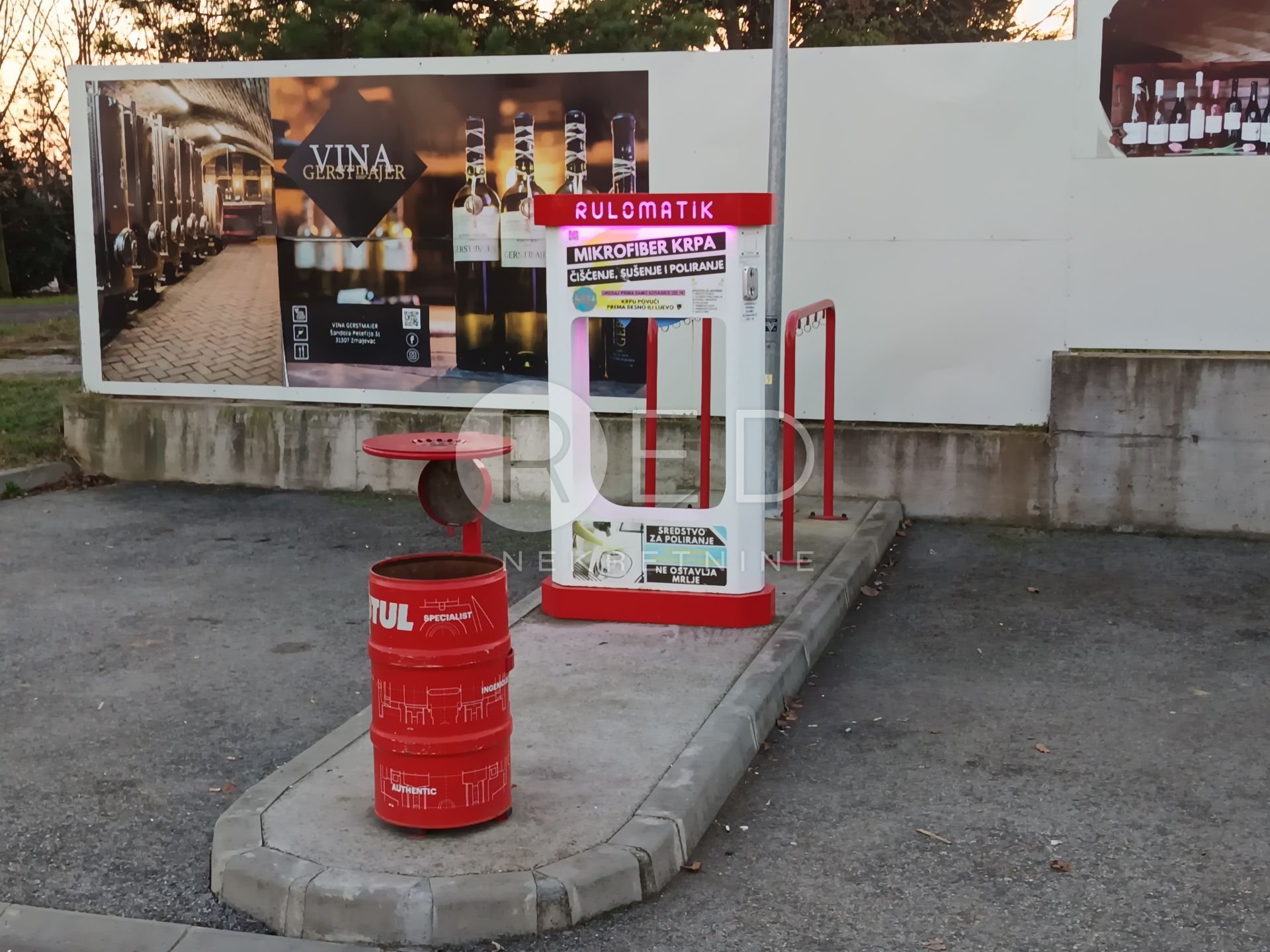 Business premises For sale - Osječko-baranjska Kneževi Vinogradi