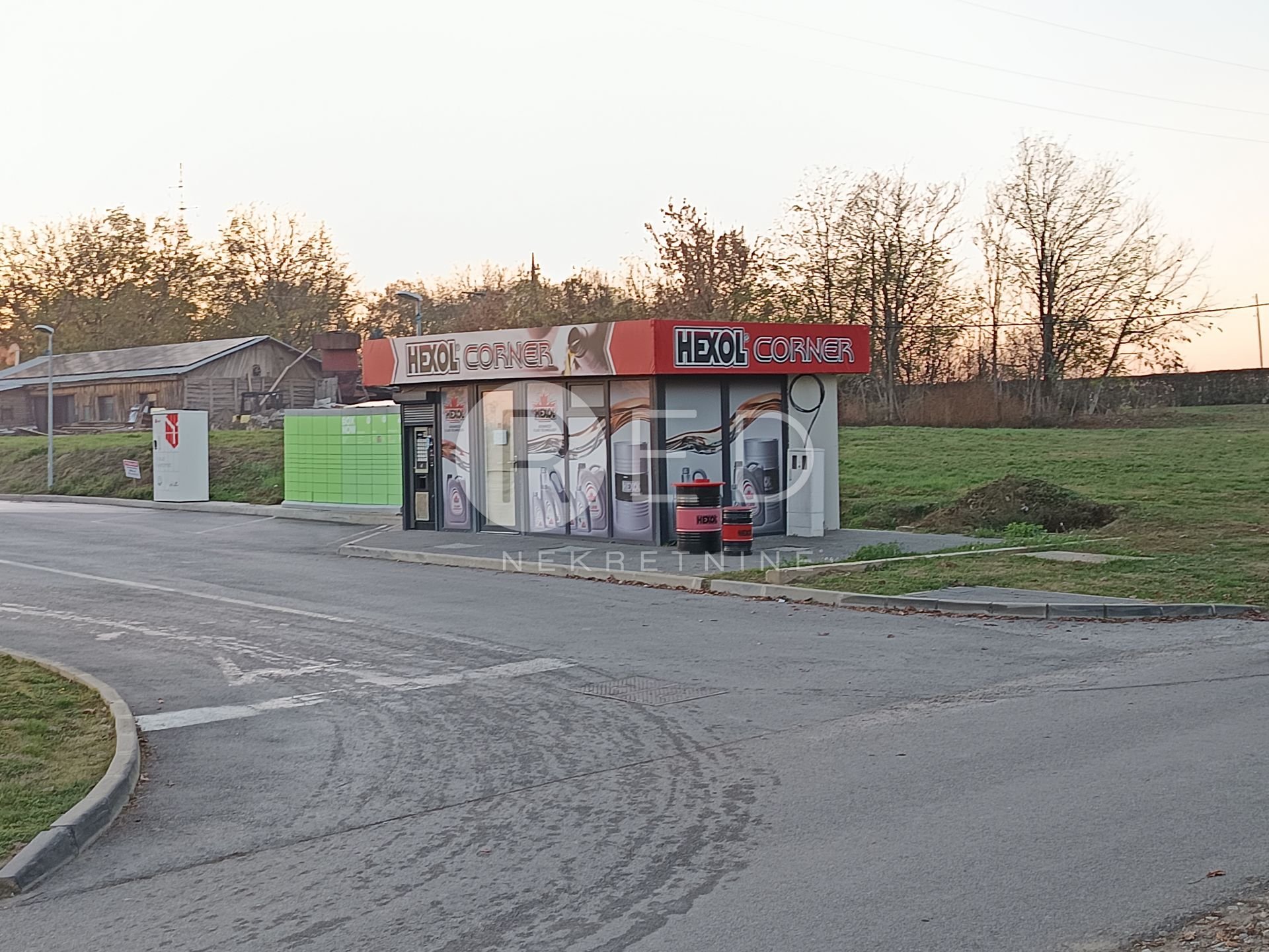 Business premises For sale - Osječko-baranjska Kneževi Vinogradi