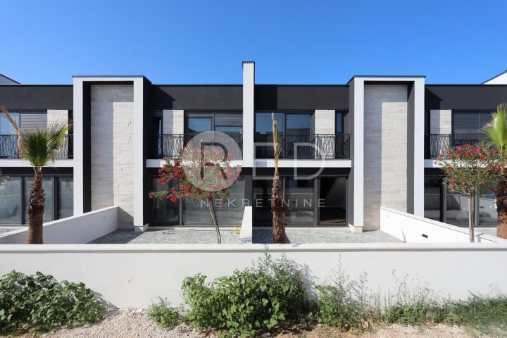 Haus zu verkaufen 99 m² – Privlaka