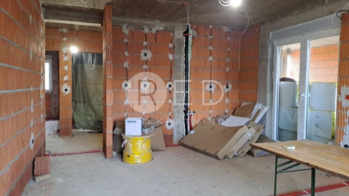 Mieszkanie na sprzedaż 79 m² – Kolonija